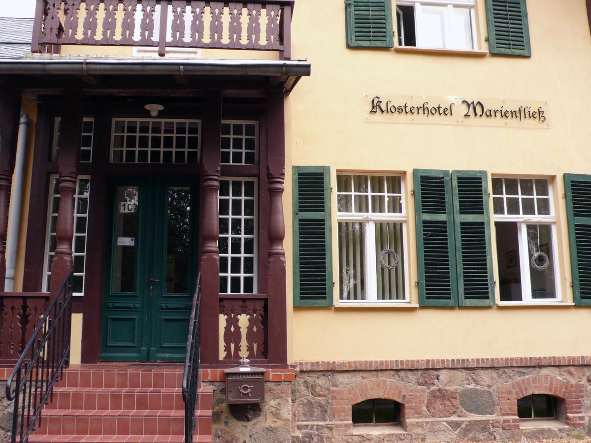Klosterhotel Marienfliess Stepenitz Exterior photo